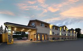 Super 8 By Wyndham Minot Airport